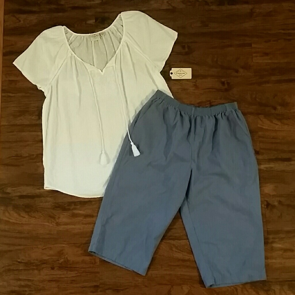 Denim colored capris with pockets, size 12P